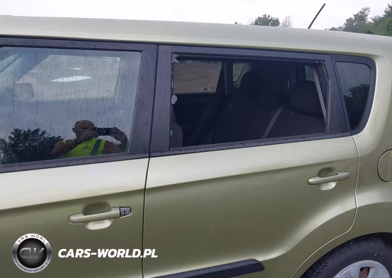 2012 Kia Soul VIN:KNDJT2A54C7467340 - 18