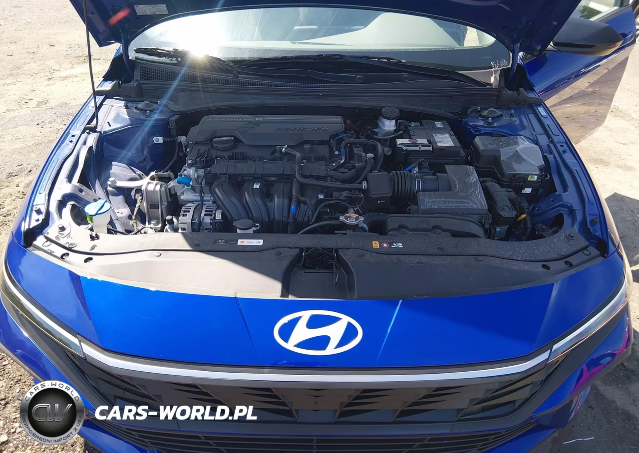 2026 Hyundai Elantra Sel Sport VIN:KMHLM4DG5TU100037 - 10