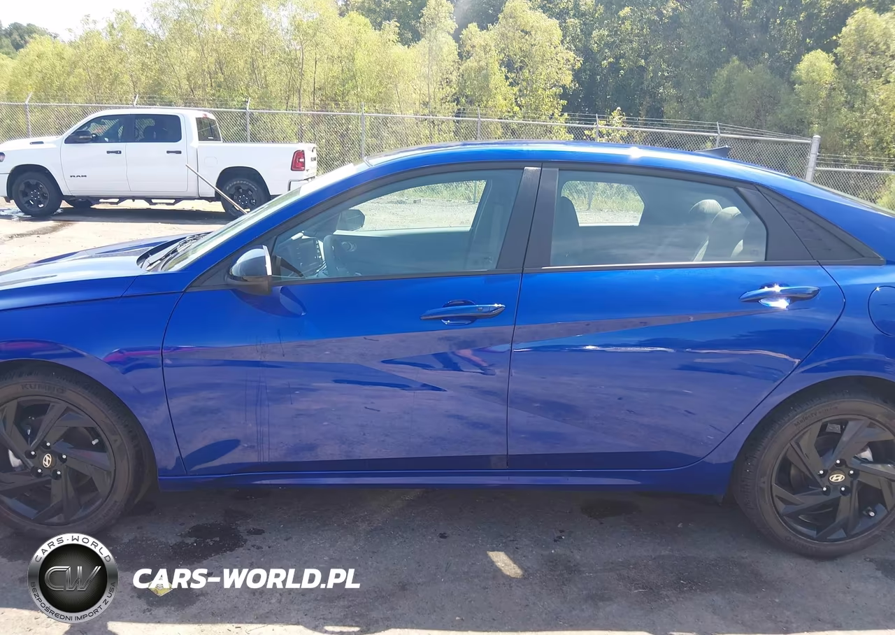 2026 Hyundai Elantra Sel Sport VIN:KMHLM4DG5TU100037 - 14
