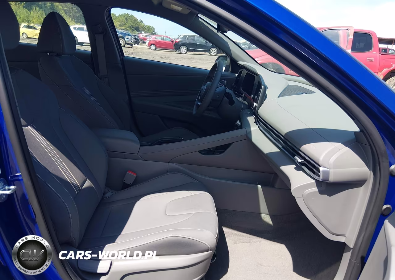 2026 Hyundai Elantra Sel Sport VIN:KMHLM4DG5TU100037 - 5