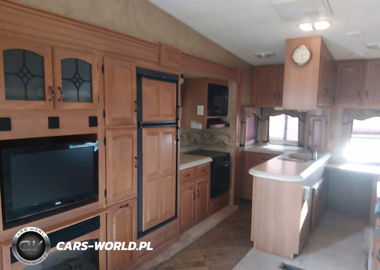 2008 Keystone Montana Series M-329 VIN:4YDF3292984700523 - 10