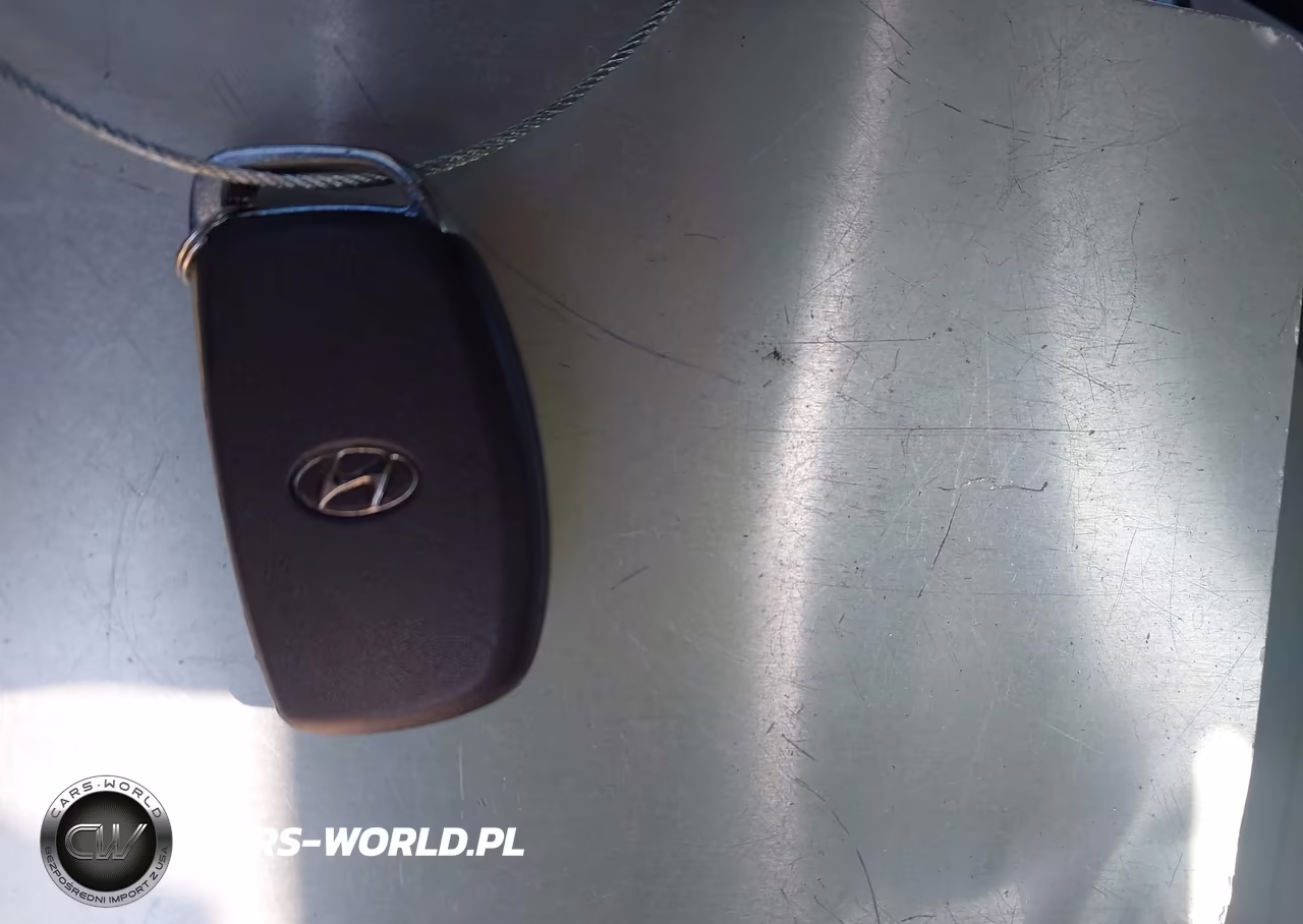 2018 Hyundai Ioniq Hybrid Blue VIN:KMHC65LC1JU065797 - 11