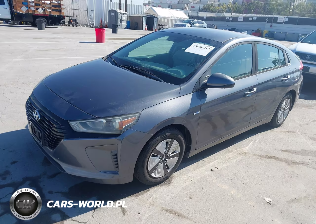 2018 Hyundai Ioniq Hybrid Blue VIN:KMHC65LC1JU065797 - 2