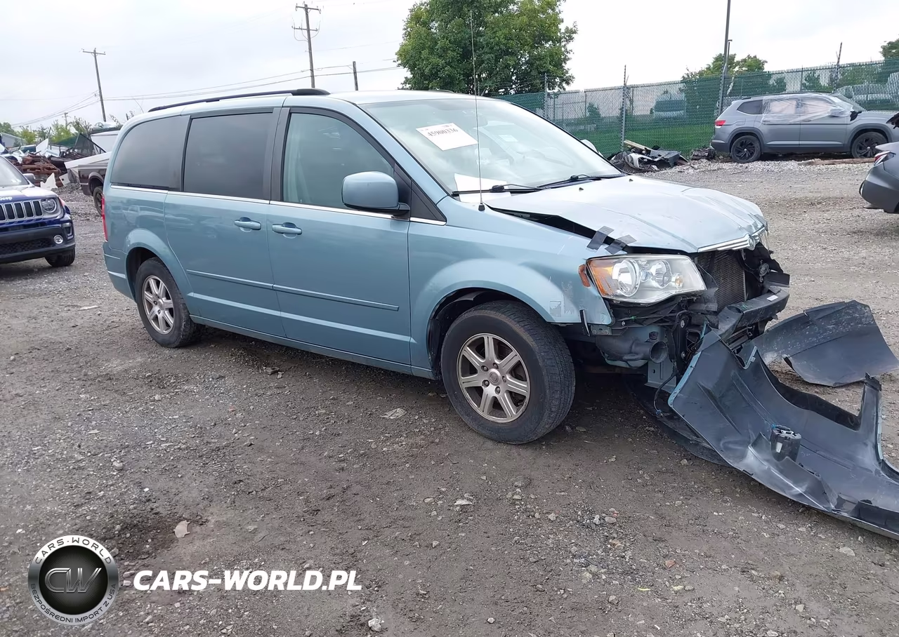 2008 Chrysler Town & Country Touring