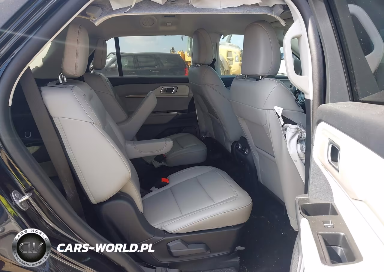 2025 Ford Explorer Active VIN:1FMUK7DH5SGA47034 - 8