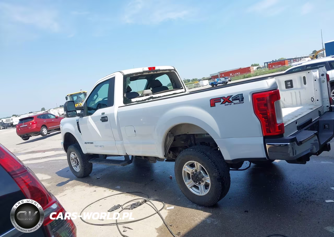 2019 Ford F-350 Xl VIN:1FTRF3BT6KEF12897 - 14