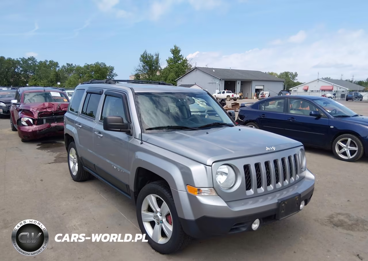 2016 Jeep Patriot Latitude – zdjęcie 1 z 16