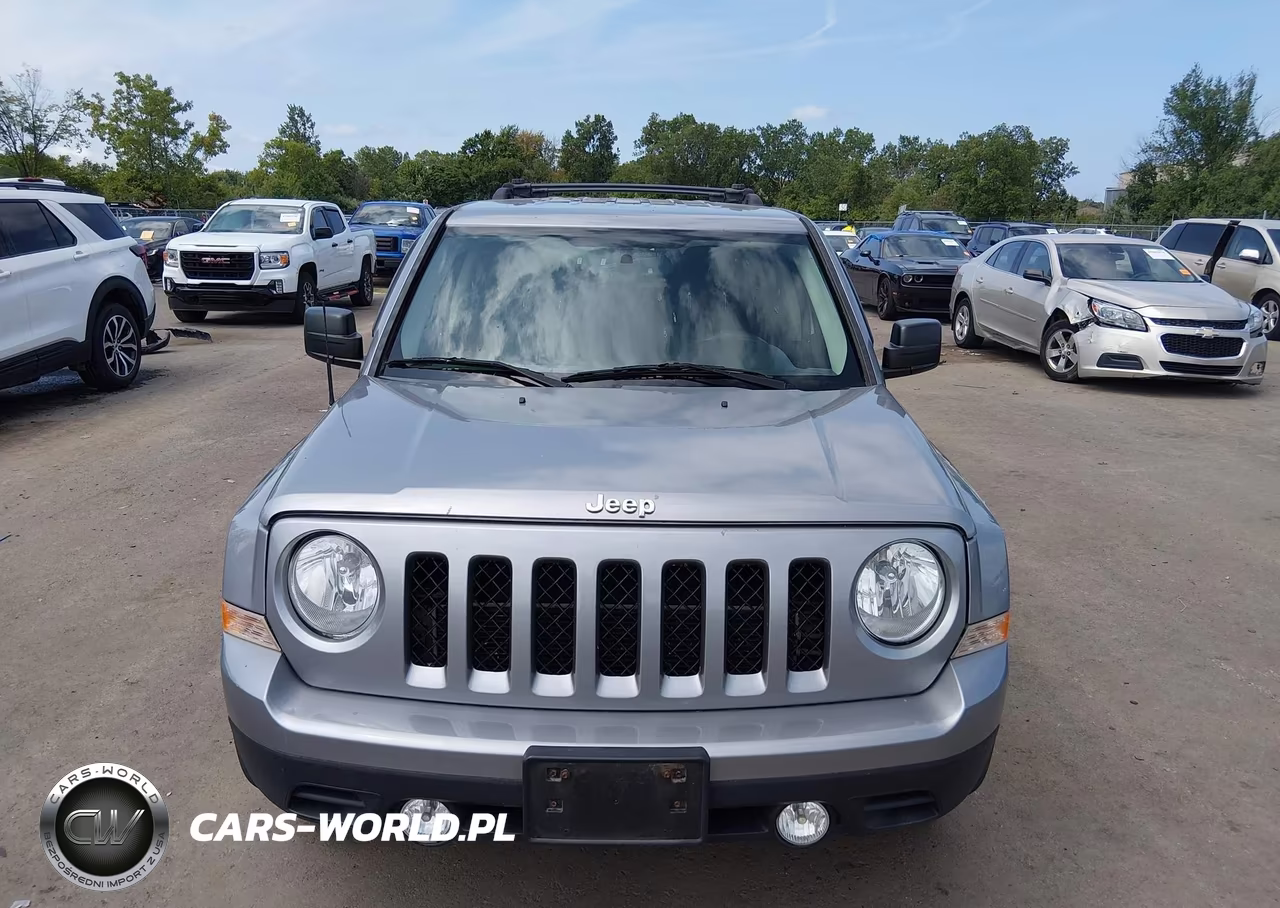 2016 Jeep Patriot Latitude VIN:1C4NJRFB9GD697509 - 12