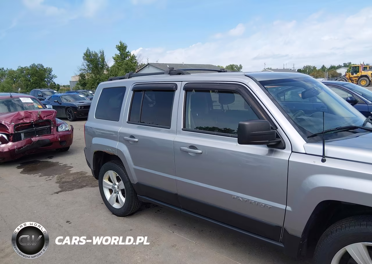 2016 Jeep Patriot Latitude VIN:1C4NJRFB9GD697509 - 13