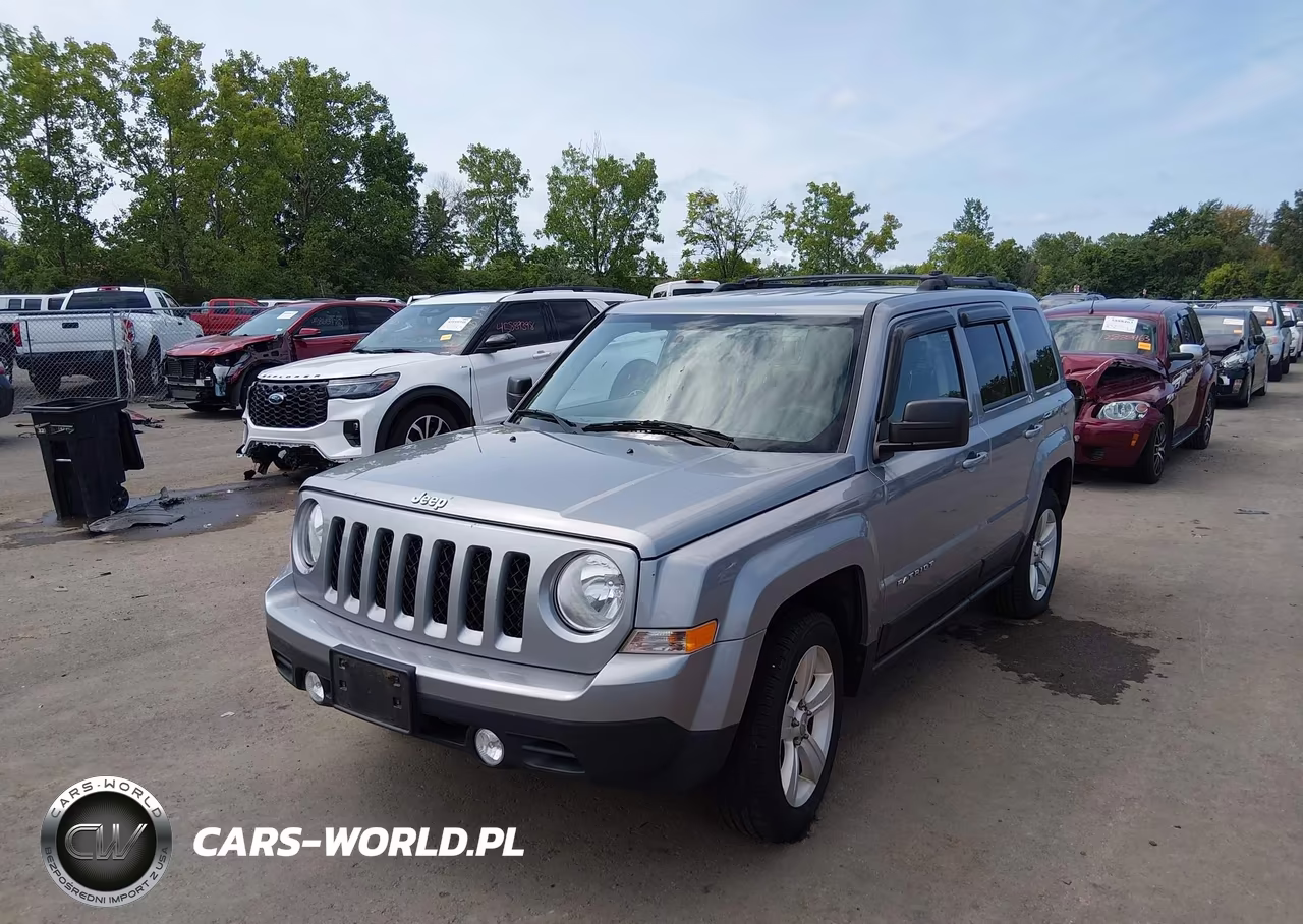 2016 Jeep Patriot Latitude VIN:1C4NJRFB9GD697509 - 2