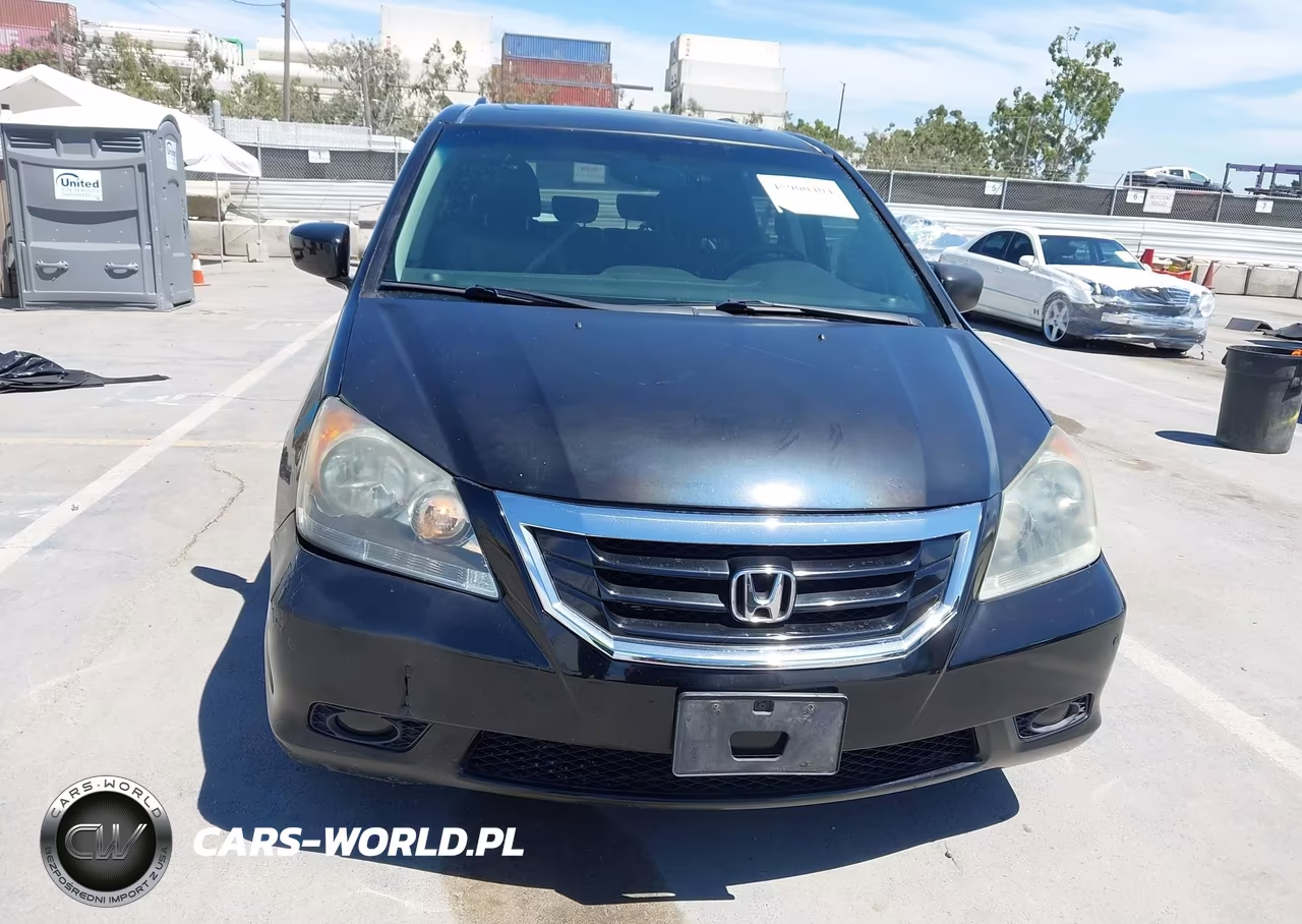 2010 Honda Odyssey Touring VIN:5FNRL3H98AB104614 - 13