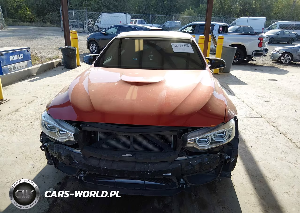 2017 BMW M4 VIN:WBS3R9C30HA014430 - 13