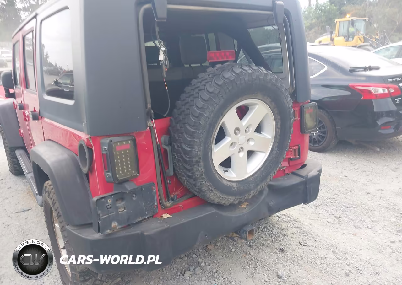 2007 Jeep Wrangler Unlimited Rubicon VIN:1J4GA69137L133154 - 6