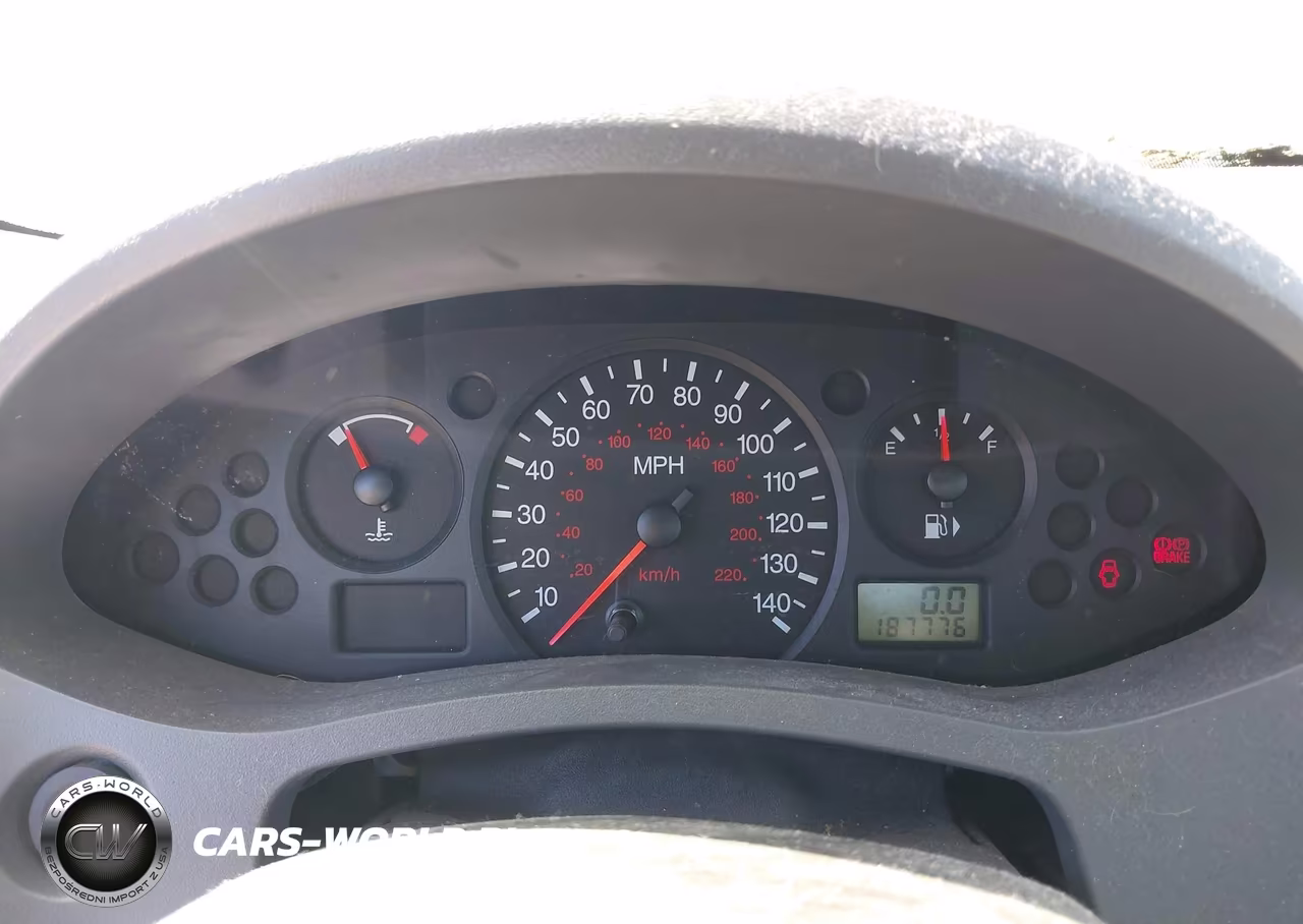2005 Ford Focus Zx4 VIN:1FAFP34N35W279547 - 7