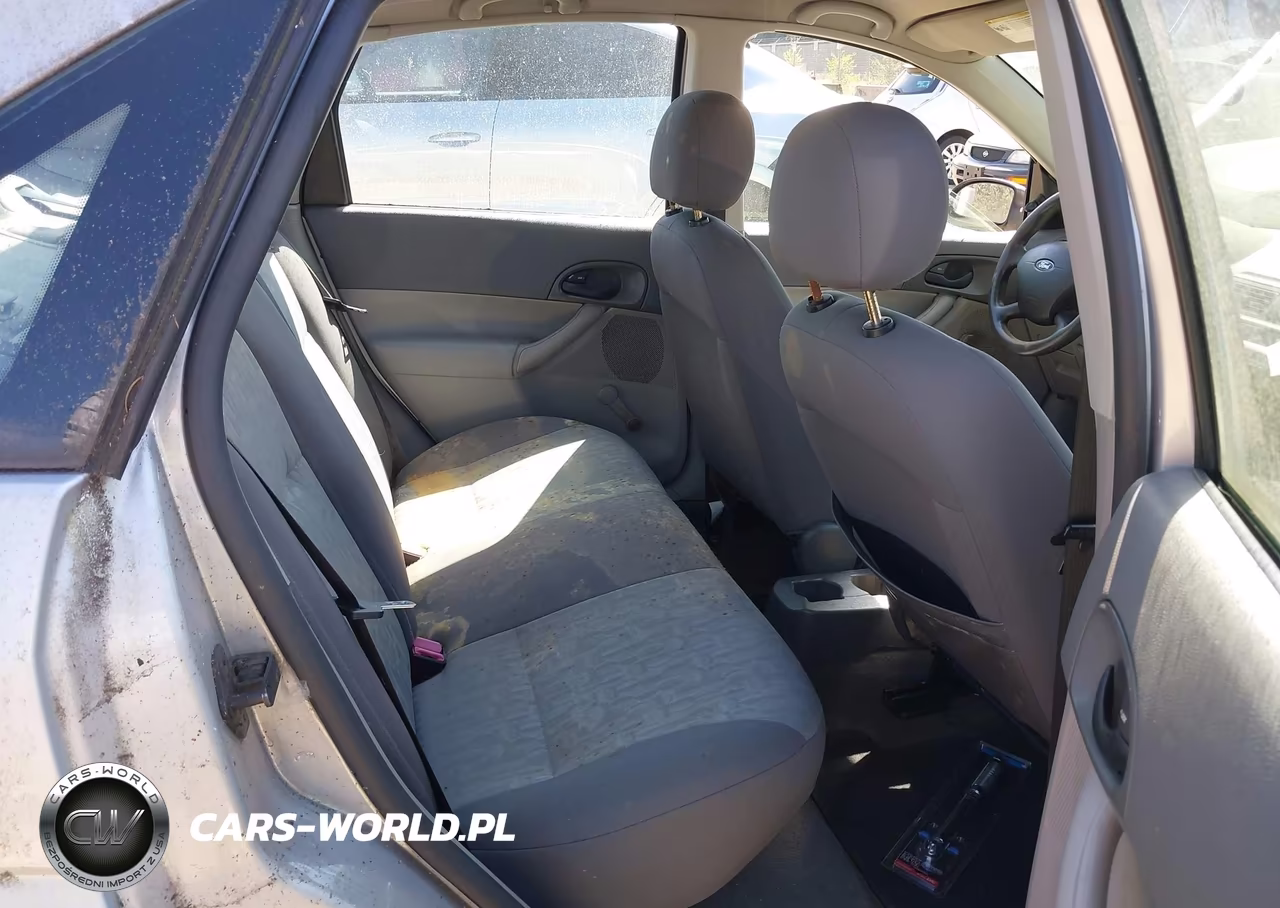 2005 Ford Focus Zx4 VIN:1FAFP34N35W279547 - 8