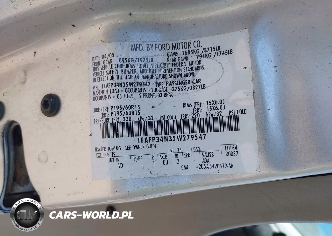 2005 Ford Focus Zx4 VIN:1FAFP34N35W279547 - 9