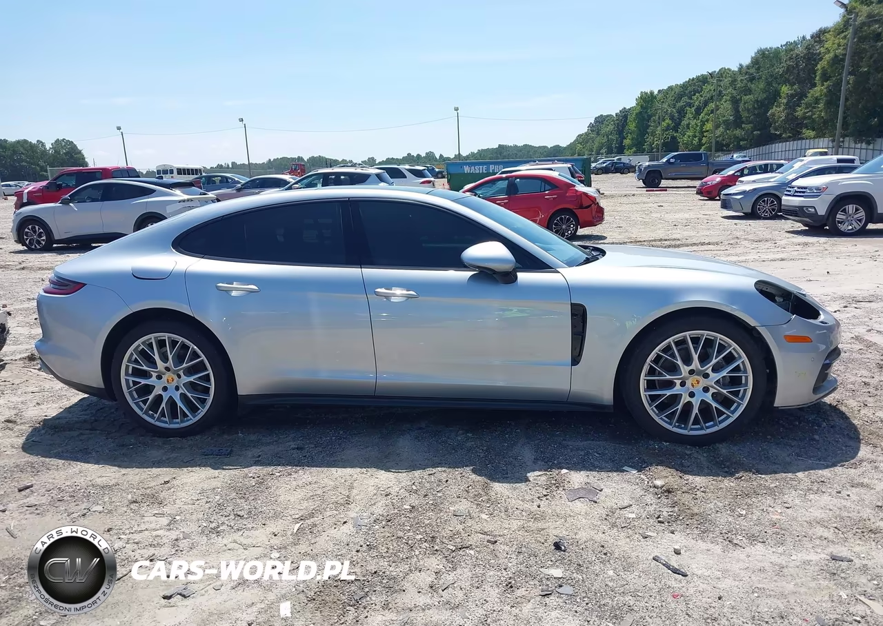 2017 Porsche Panamera 4 VIN:WP0AA2A75HL100999 - 14