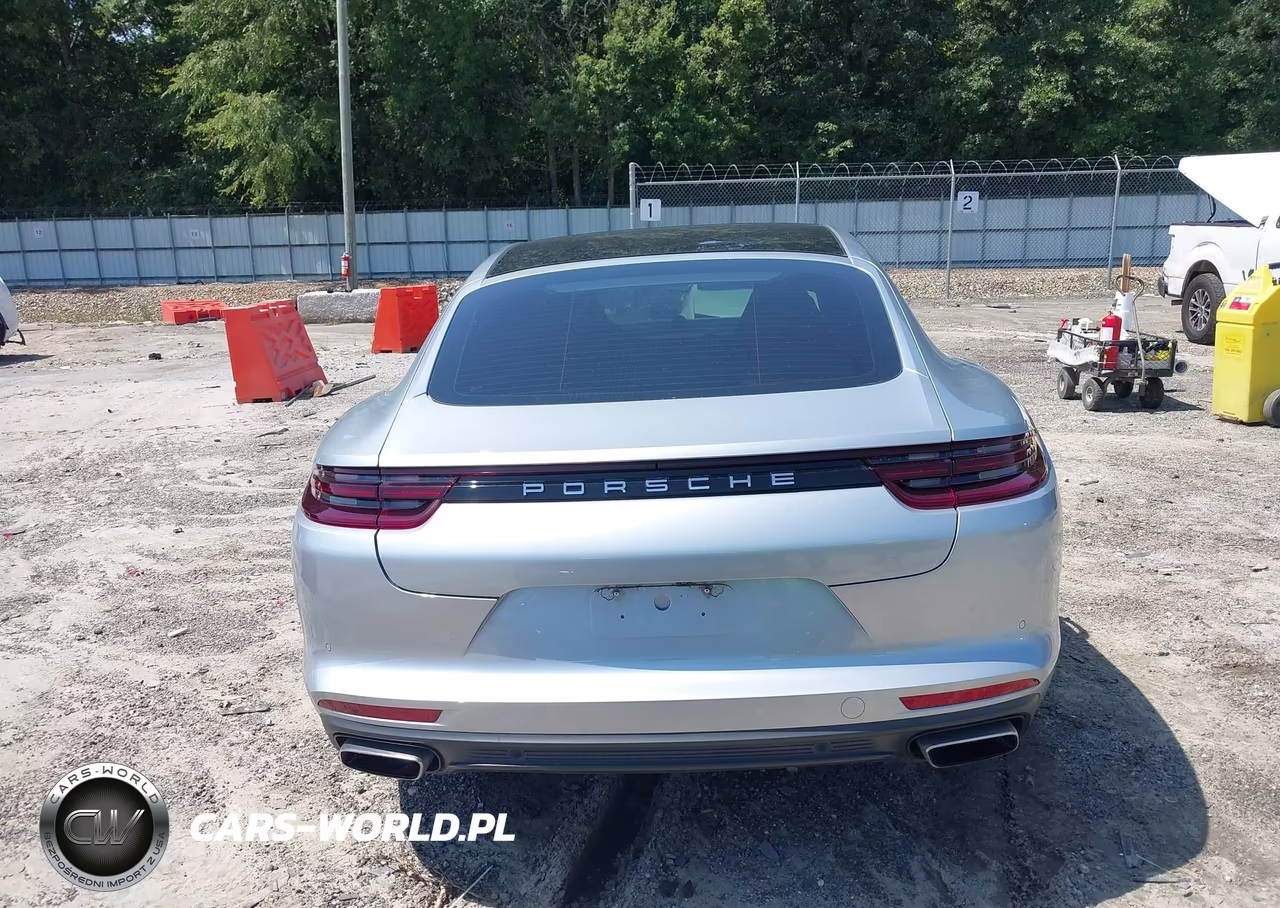 2017 Porsche Panamera 4 VIN:WP0AA2A75HL100999 - 17