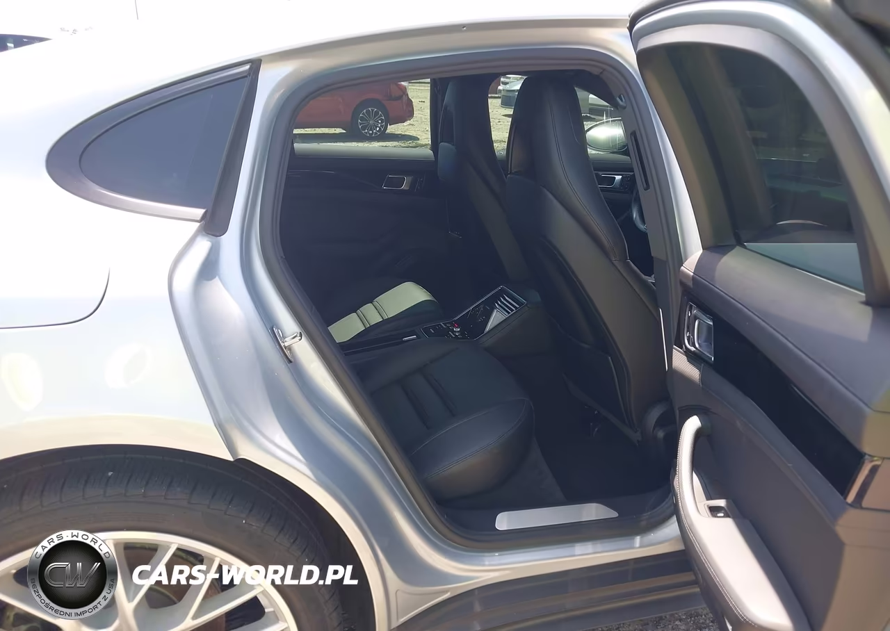 2017 Porsche Panamera 4 VIN:WP0AA2A75HL100999 - 8