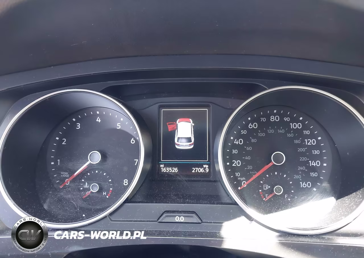 2018 Volkswagen Tiguan 2.0T S VIN:3VV1B7AX3JM032038 - 7