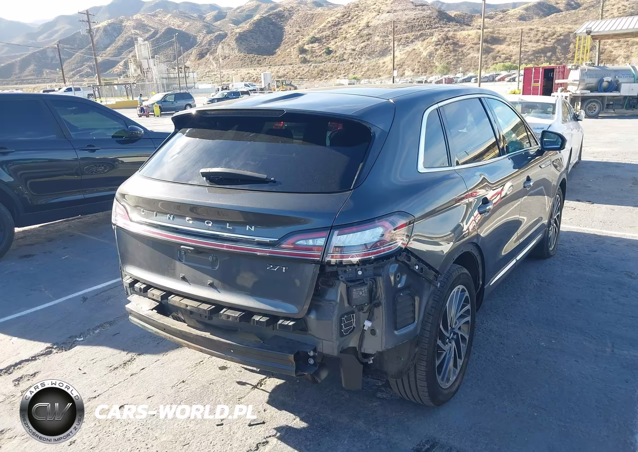 2019 Lincoln Nautilus Reserve VIN:2LMPJ6LP7KBL51304 - 20