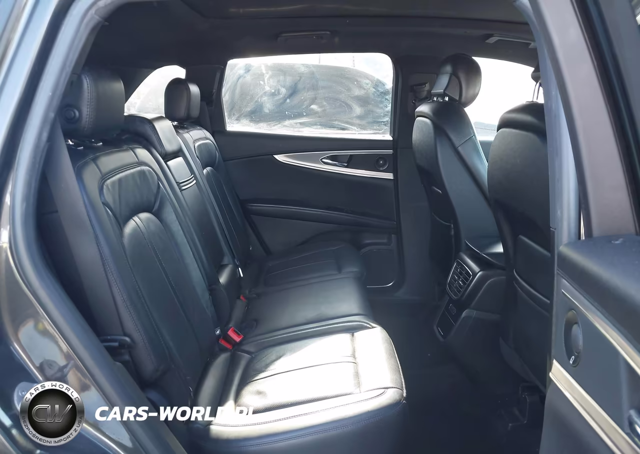2019 Lincoln Nautilus Reserve VIN:2LMPJ6LP7KBL51304 - 8
