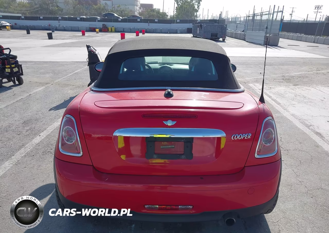 2012 Mini Cooper VIN:WMWSY1C54CT311560 - 16