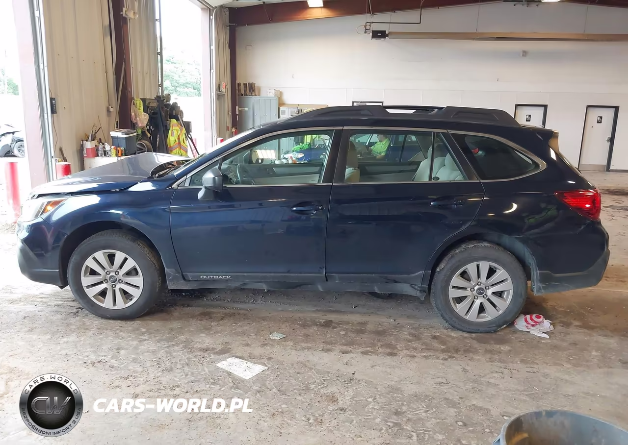 2018 Subaru Outback 2.5I VIN:4S4BSAAC2J3316223 - 14