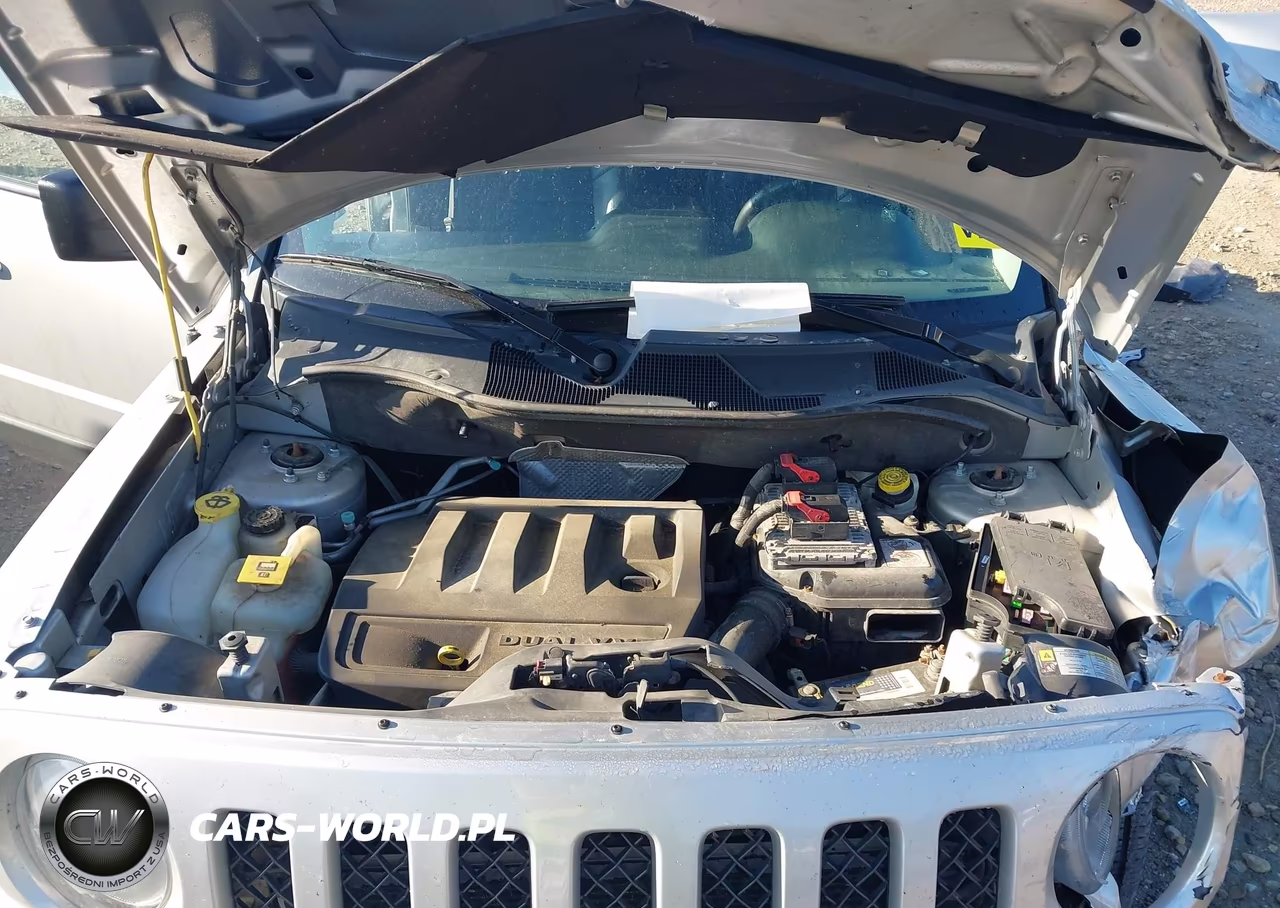 2011 Jeep Patriot Latitude X VIN:1J4NF4GB7BD167111 - 10