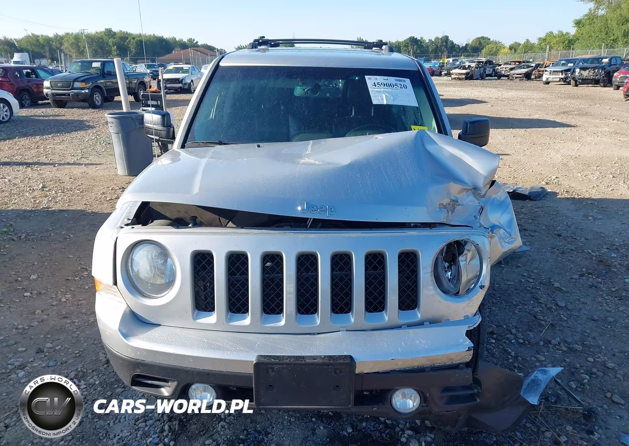 2011 Jeep Patriot Latitude X VIN:1J4NF4GB7BD167111 - 13