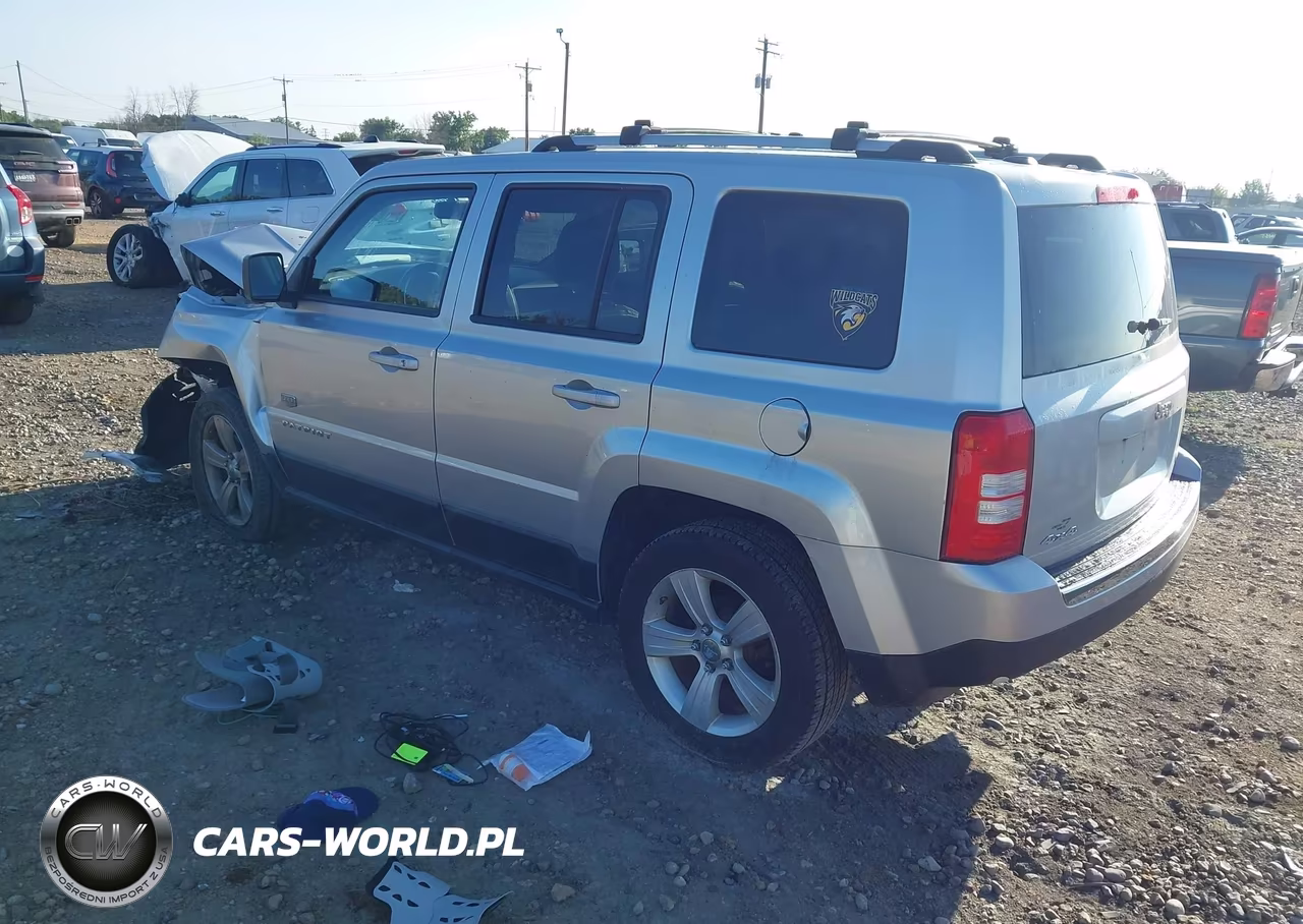 2011 Jeep Patriot Latitude X VIN:1J4NF4GB7BD167111 - 3