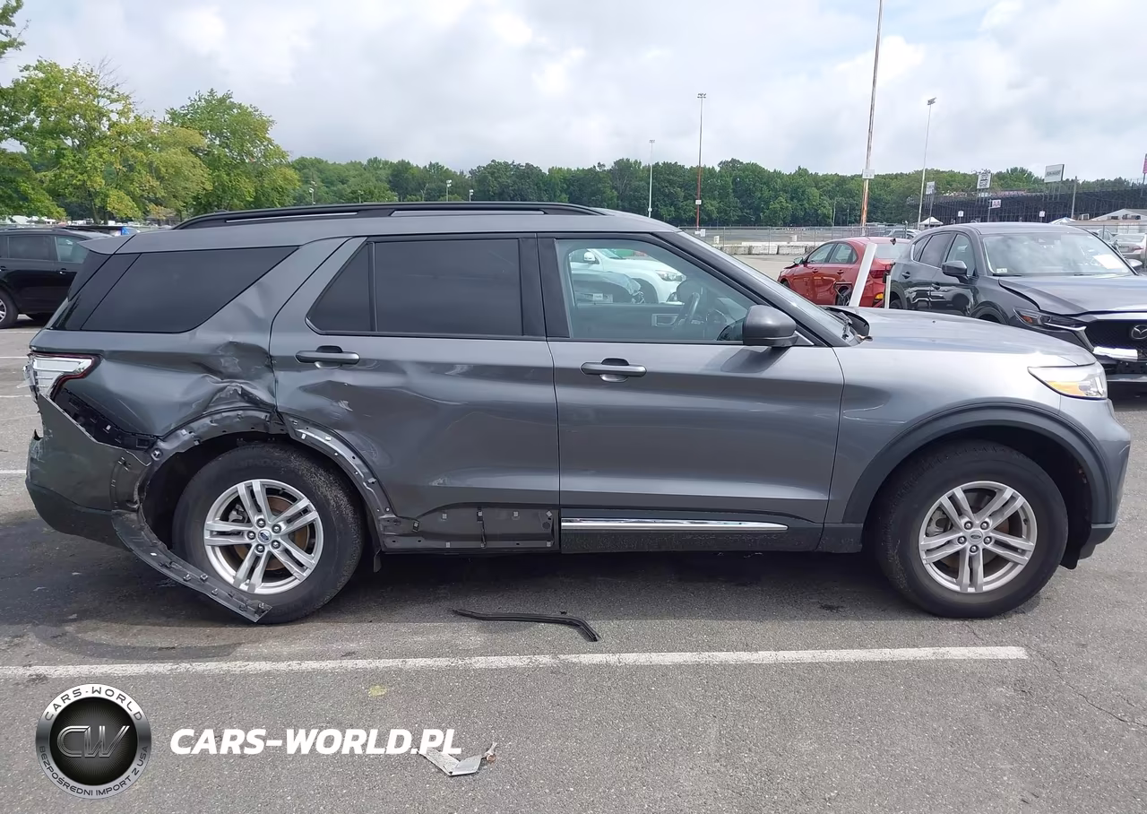 2024 Ford Explorer Xlt VIN:1FMSK8DH1RGA23031 - 13