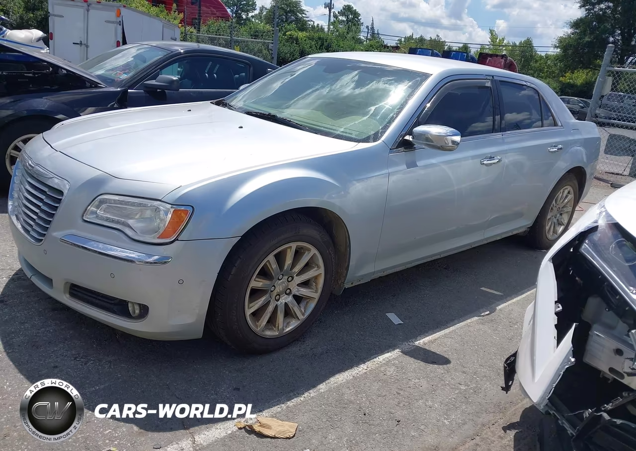 2013 Chrysler 300C VIN:2C3CCAEG2DH685317 - 2