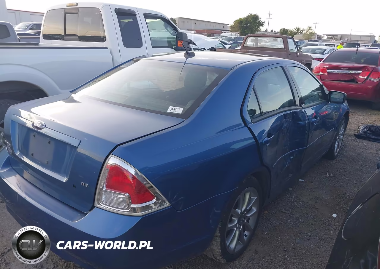 2009 Ford Fusion Se VIN:3FAHP07ZX9R151997 - 4