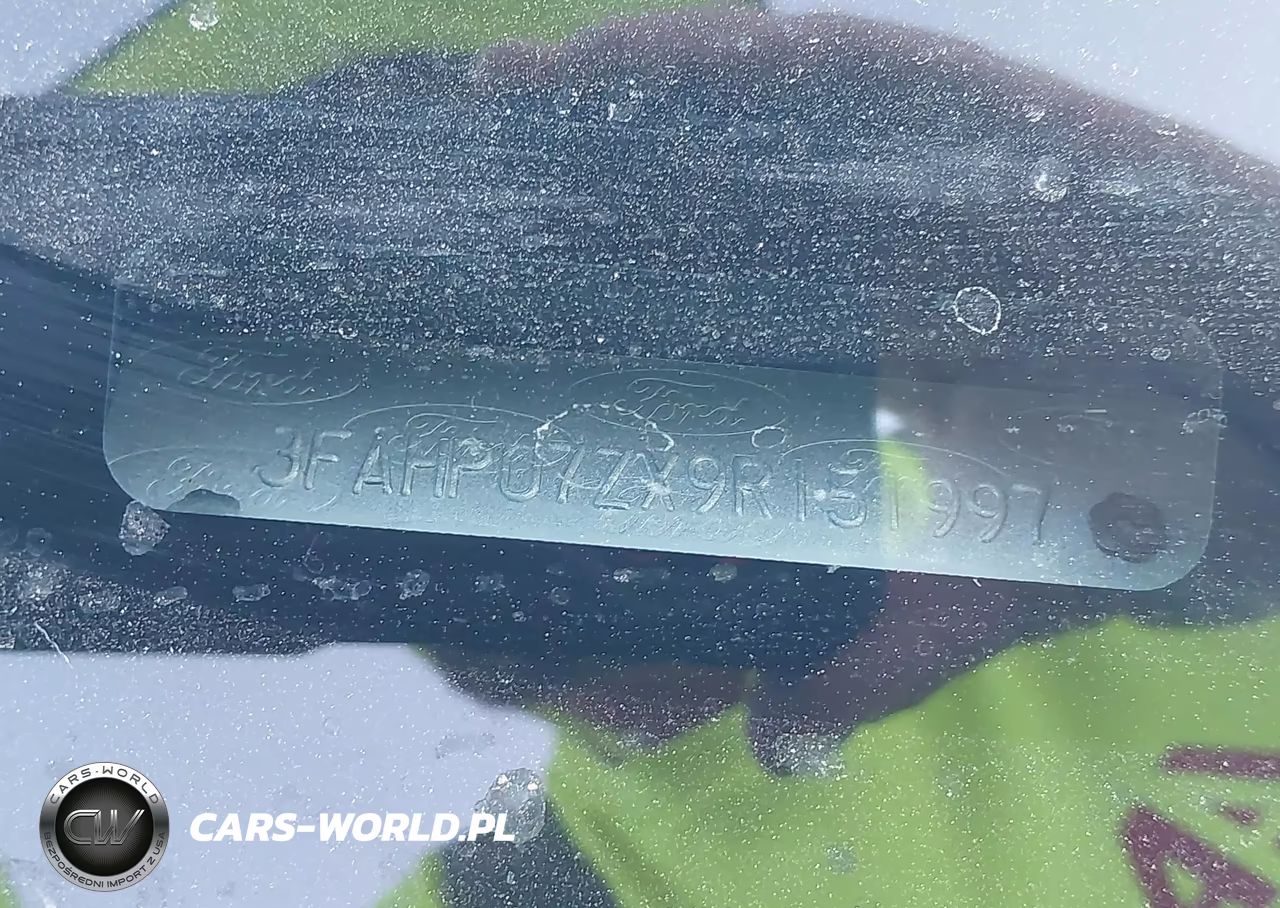 2009 Ford Fusion Se VIN:3FAHP07ZX9R151997 - 9