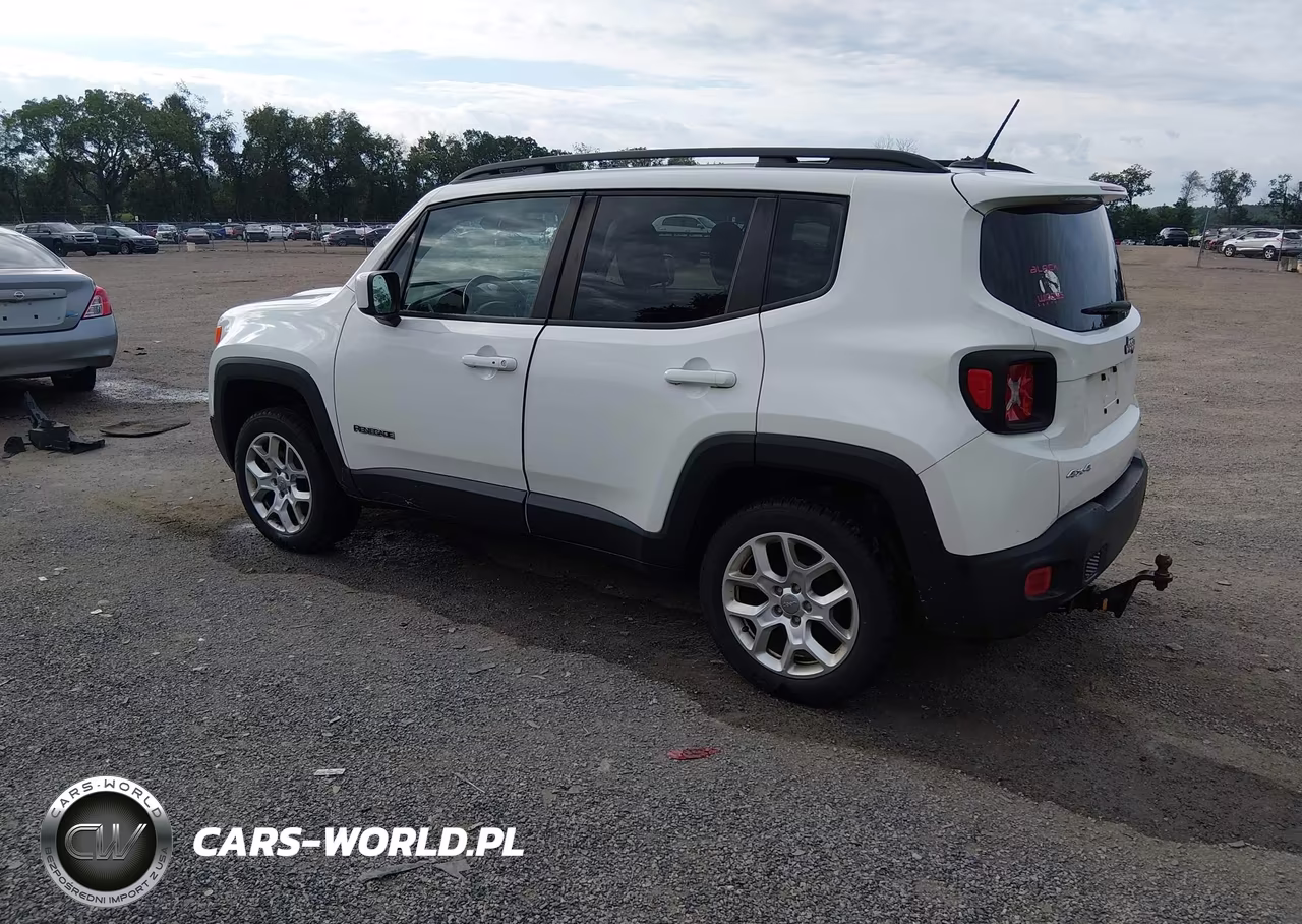 2016 Jeep Renegade Latitude VIN:ZACCJBBT7GPE18704 - 3