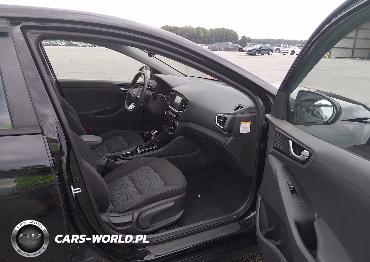 2018 Hyundai Ioniq Hybrid Blue VIN:KMHC65LC4JU062358 - 5