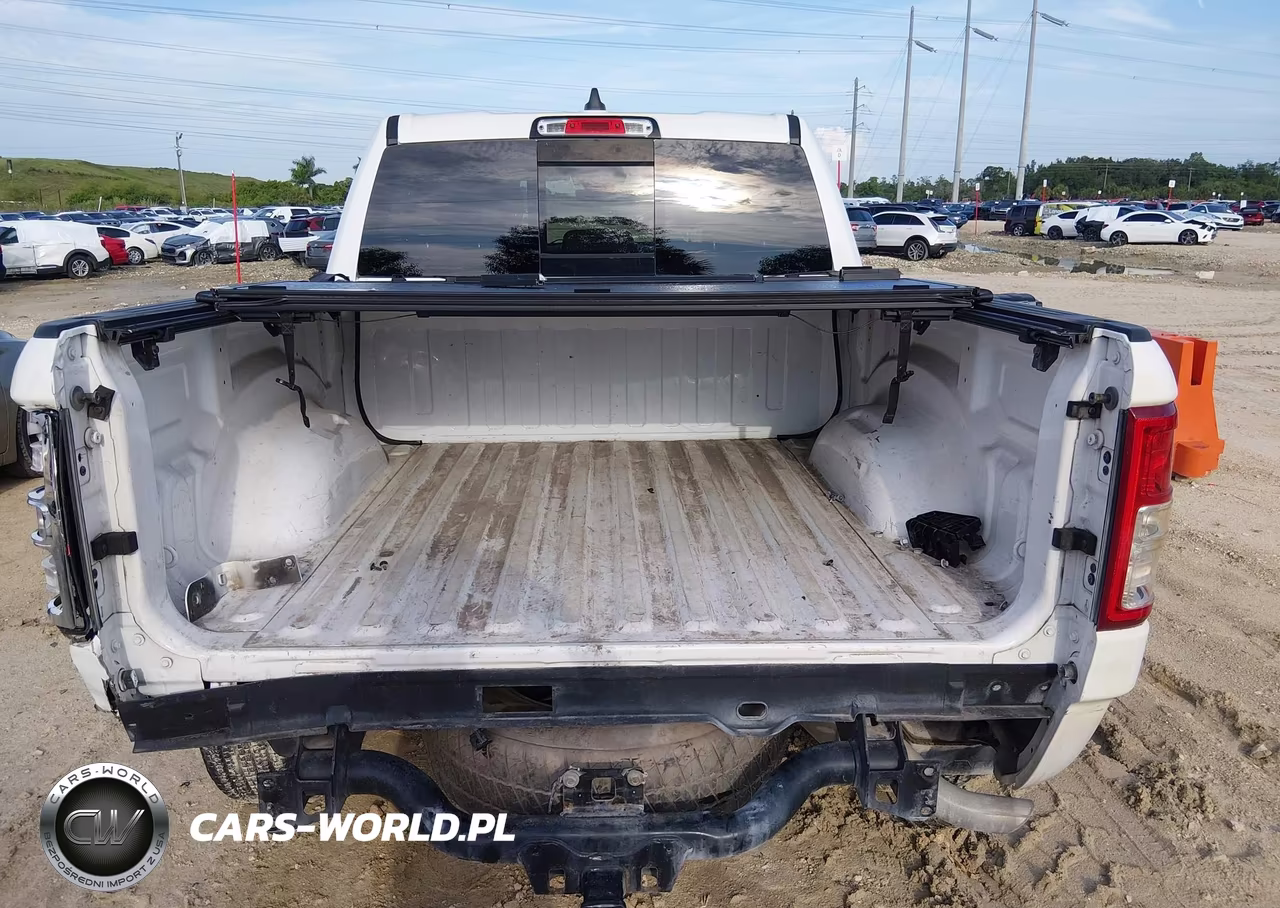 2021 Ram 1500 Big Horn 4X4 5'7 Box VIN:1C6RRFFG7MN744358 - 17
