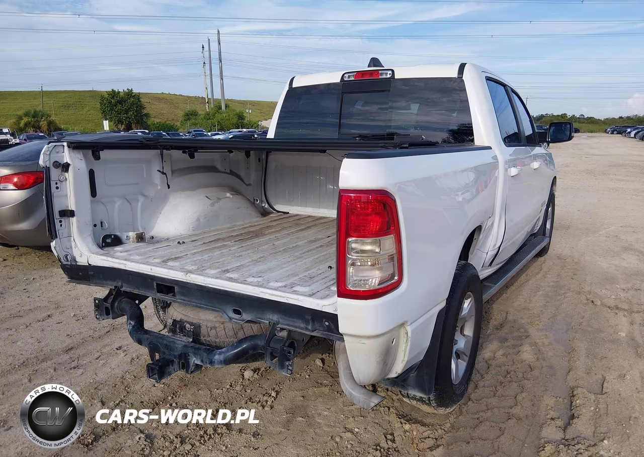 2021 Ram 1500 Big Horn 4X4 5'7 Box VIN:1C6RRFFG7MN744358 - 4