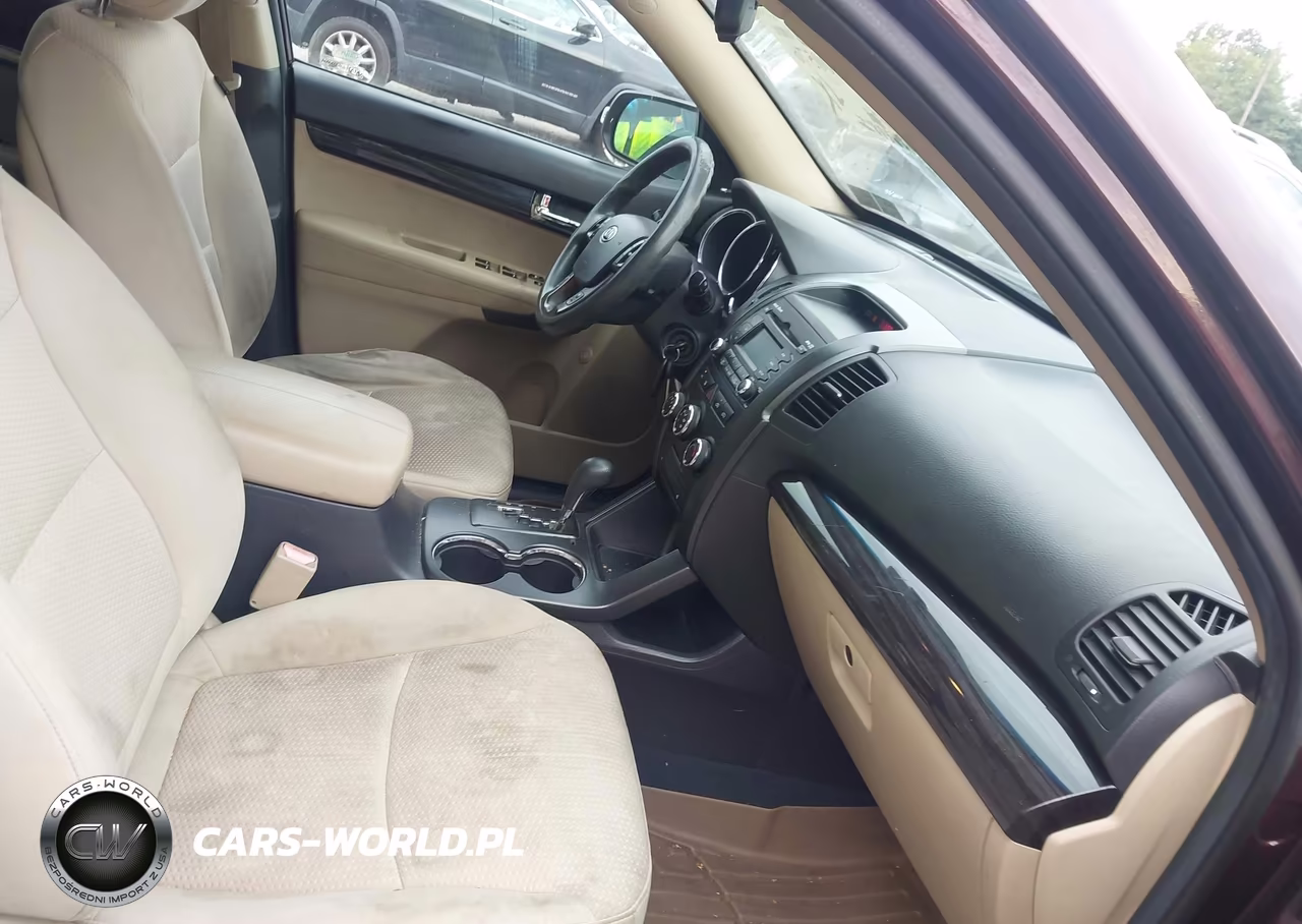 2011 Kia Sorento Lx VIN:5XYKT4A1XBG164416 - 5