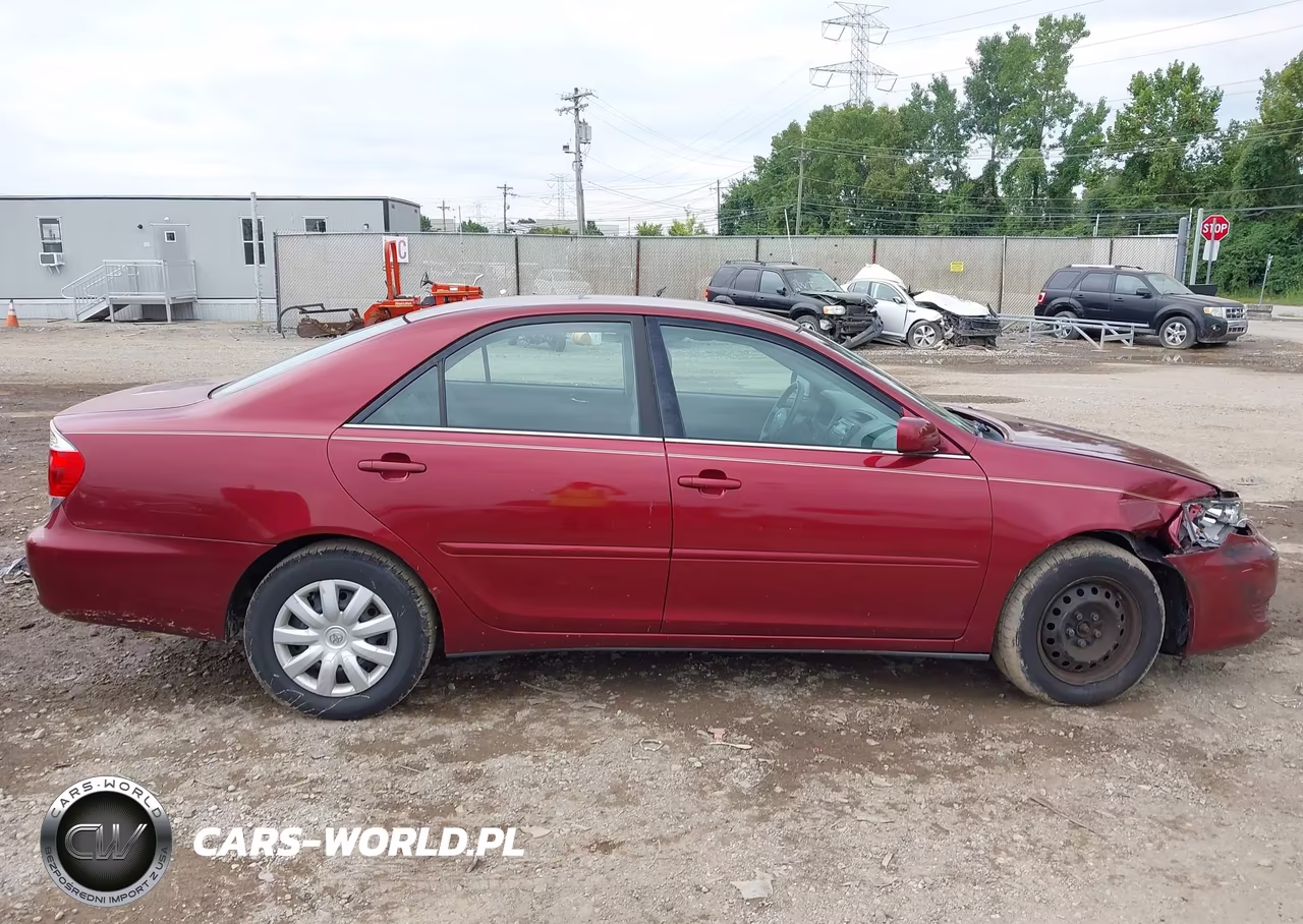 2006 Toyota Camry Le VIN:4T1BE32K06U143974 - 14