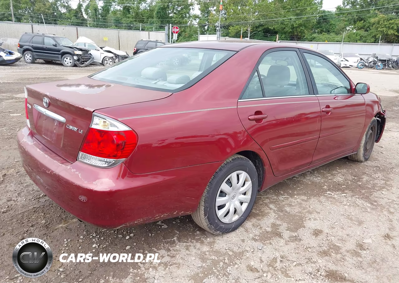 2006 Toyota Camry Le VIN:4T1BE32K06U143974 - 4