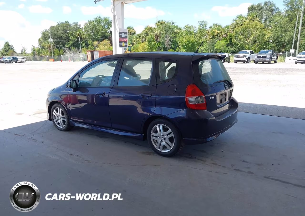 2008 Honda Fit Sport VIN:JHMGD38618S048425 - 3