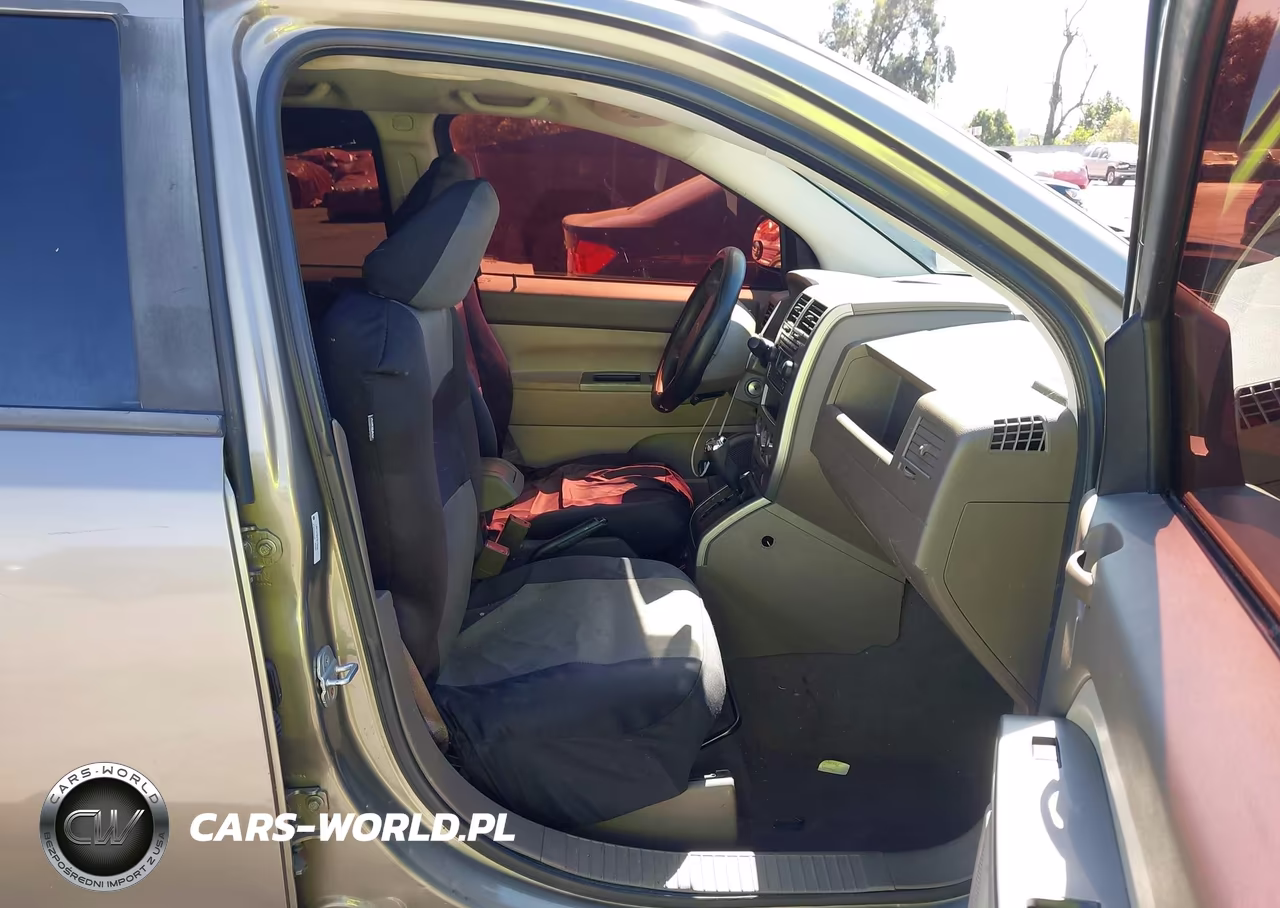 2007 Jeep Compass Sport VIN:1J8FT47W47D118728 - 5