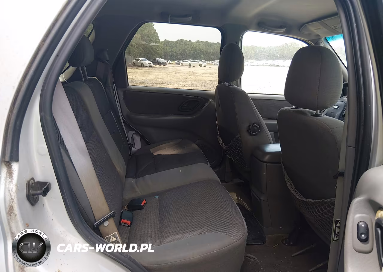 2002 Ford Escape Xlt VIN:1FMYU04182KB38382 - 8