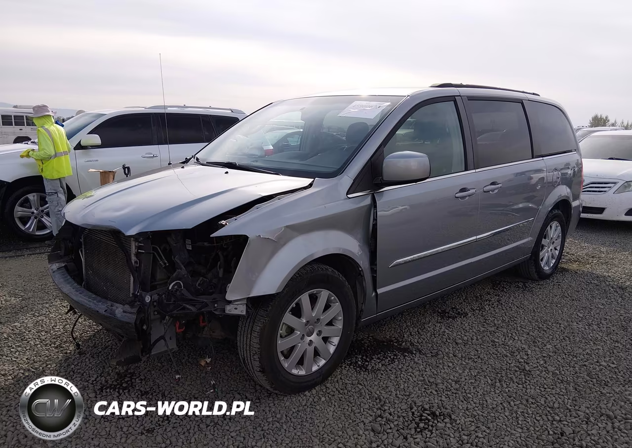 2015 Chrysler Town & Country Touring VIN:2C4RC1BG0FR626998 - 2