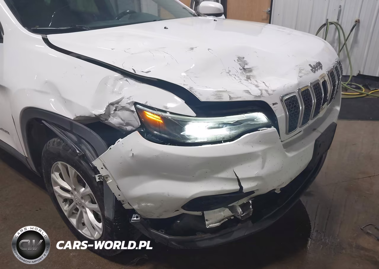 2020 Jeep Cherokee Latitude 4X4 VIN:1C4PJMCB7LD616744 - 12