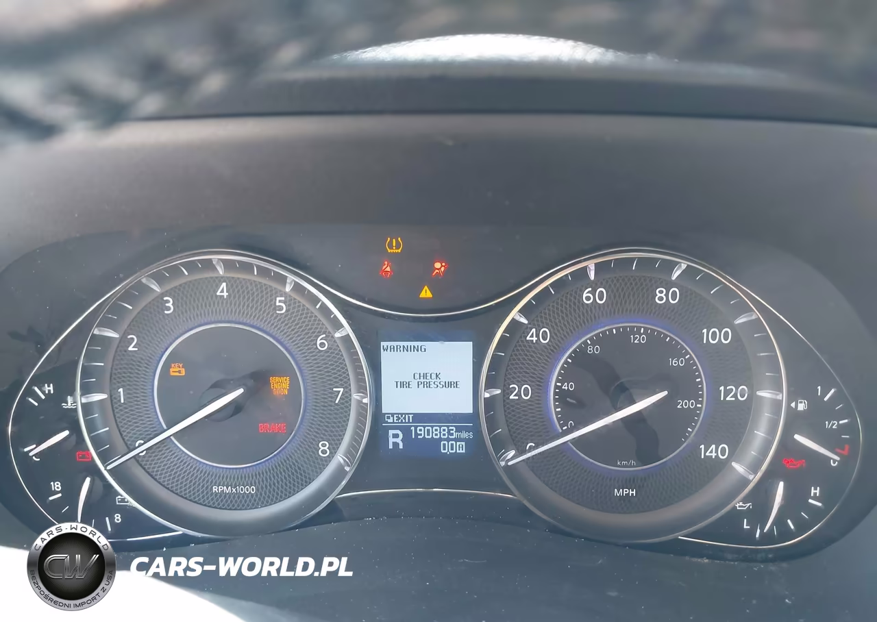 2014 Infiniti Qx80 VIN:JN8AZ2NF7E9551570 - 7