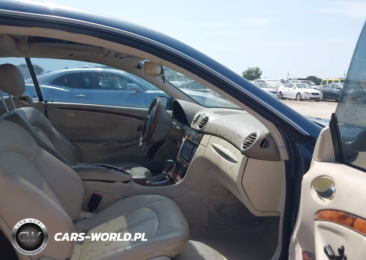 2007 Mercedes-Benz Clk 350 VIN:WDBTJ56H57F217182 - 5