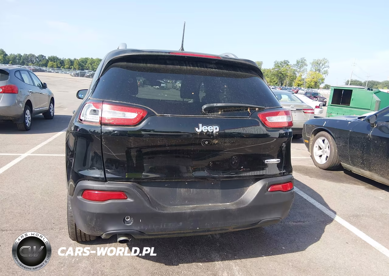 2018 Jeep Cherokee Latitude Fwd VIN:1C4PJLCBXJD566512 - 16